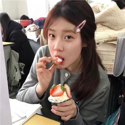 另一个女人 封面